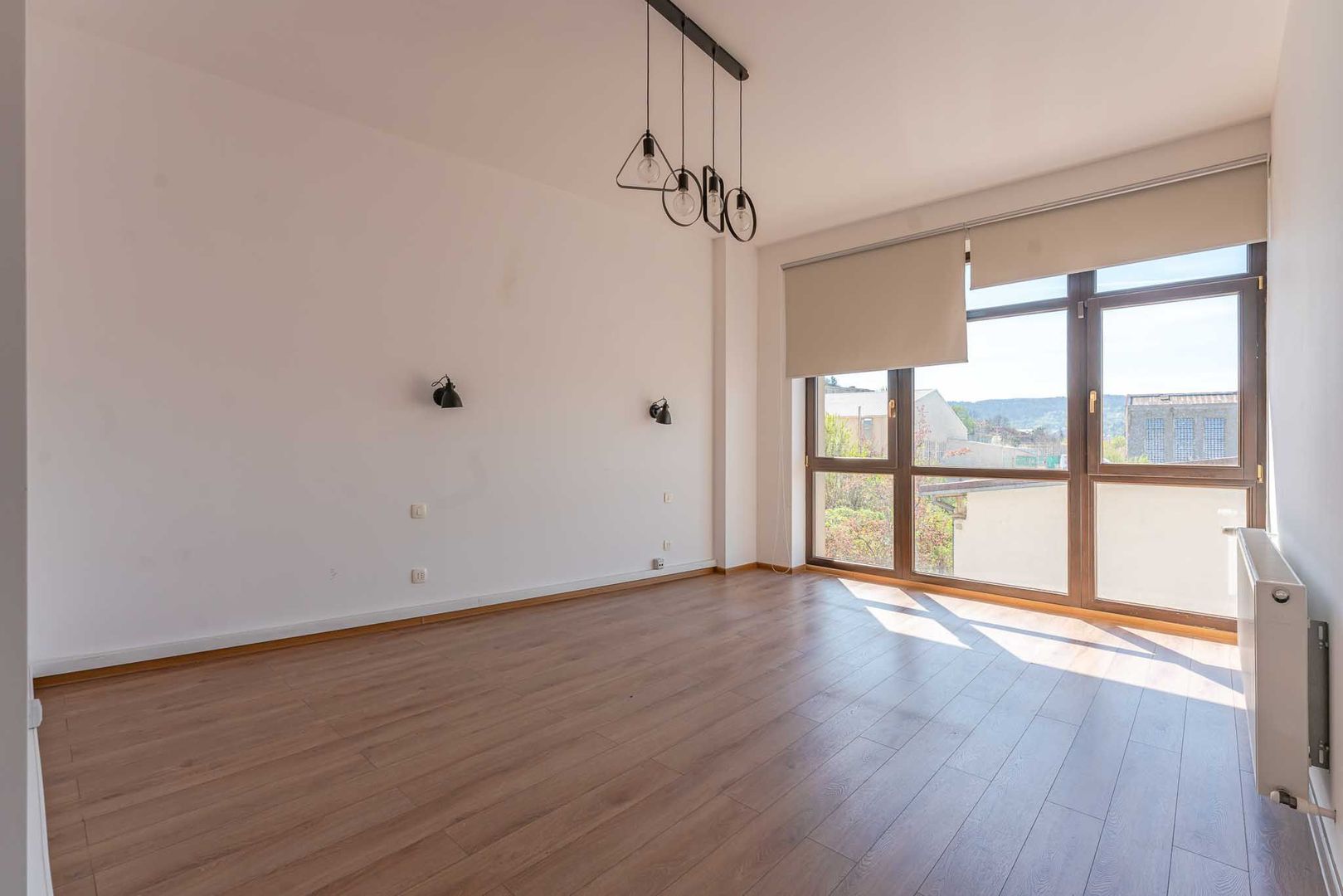 Birouri în zona Patria, Brașov - 2 locuri de parcare subterane - Poză 4