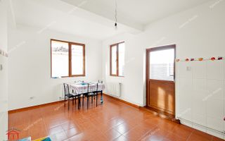 Vanzare vilă in Galati, renovată complet in 2025, 3 nivele, cu terasa - Poză 16