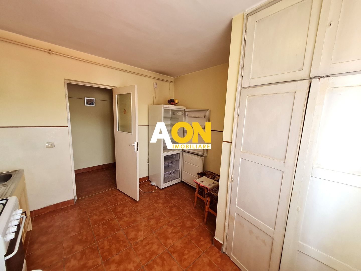 Apartament 2 Camere, Etaj 3, 54 mp, Semidecomandat, Zona Cetate - Poză 10