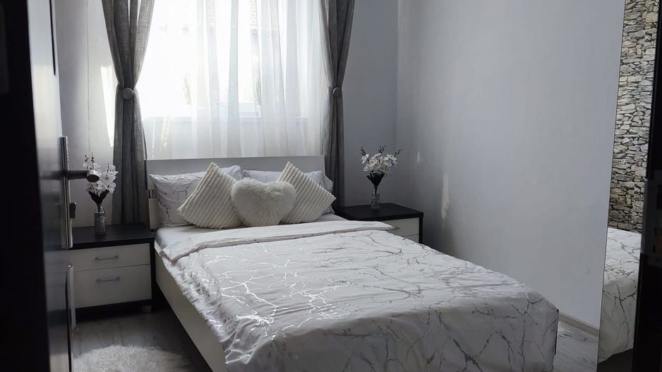 Apartament 3 camere, 60 mp, Spitalul Județean – renovat, COMISION 0% - Poză 3