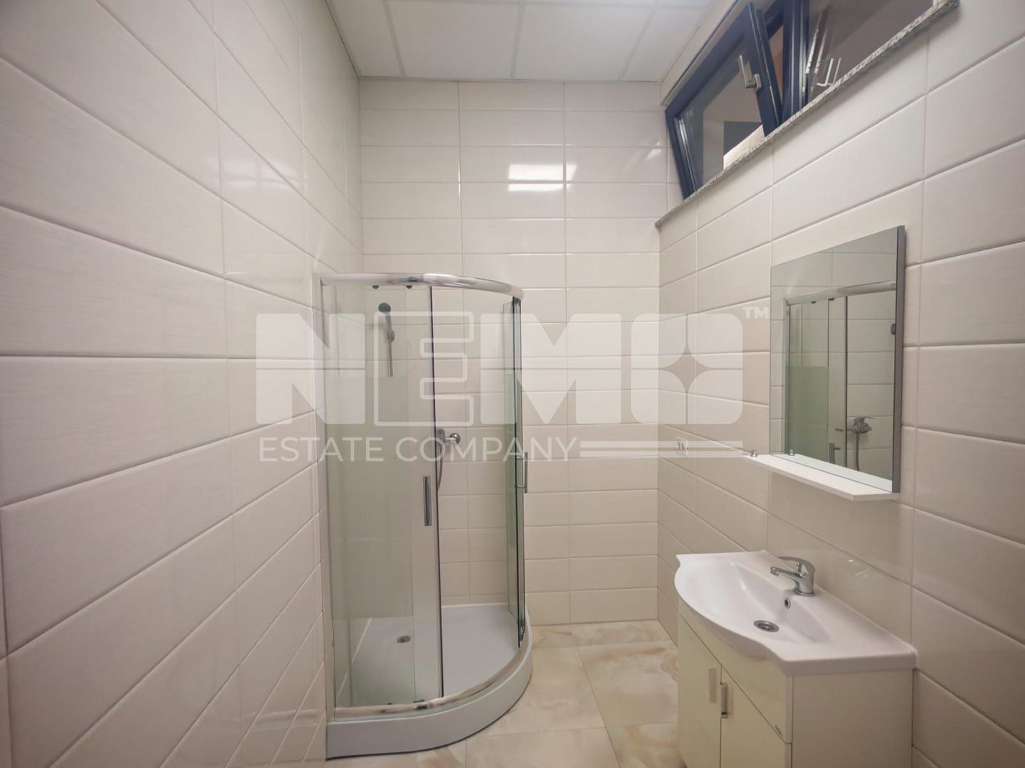 SPAȚIU COMERCIAL | 64 MP | SALA DE AȘTEPTARE - Poză 5