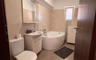 Apartament 3 Camere 89 MP cu 2 Bai si Lift - Poză 4