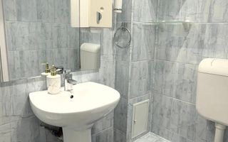 Închiriere apartament 3 camere decomandat – Craiovița Nouă - Poză 7