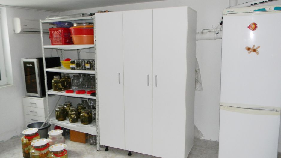 Vila cu suprafata de 360mp si teren 700mp-Racadau,vanzare sau inchirie - Poză 13