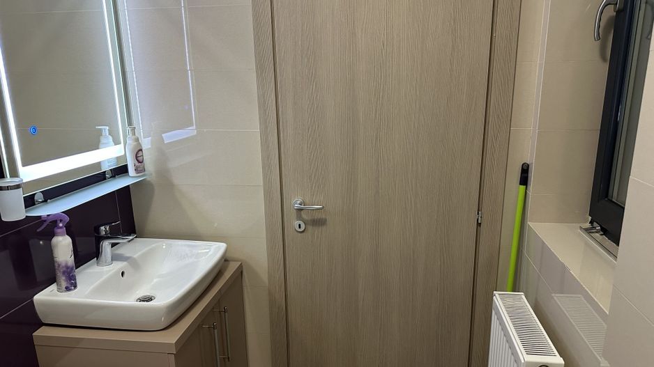 De Închiriat Garsonieră Modernă  Unirii- Alba Iulia, Centrală, Curte - Poză 11