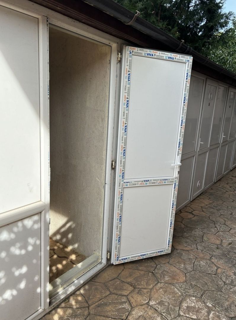 AP. 3 CAMERE BD. LAMINORULUI, LOC PARCARE, CENTRALA, BOXA, COMISION 0% - Poză 12