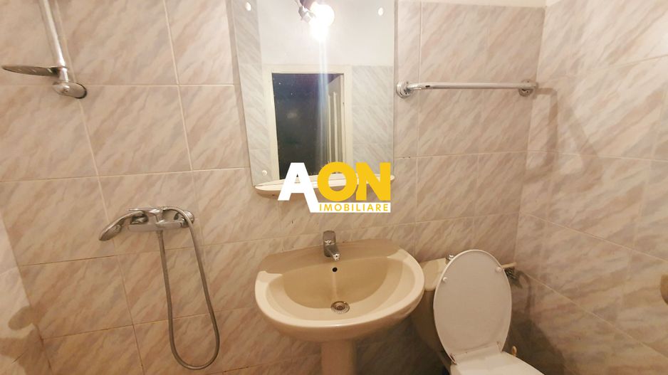 Casa 5 camere, D+P, pretabila pentru birouri, 322 mp teren, Centru - Poză 12