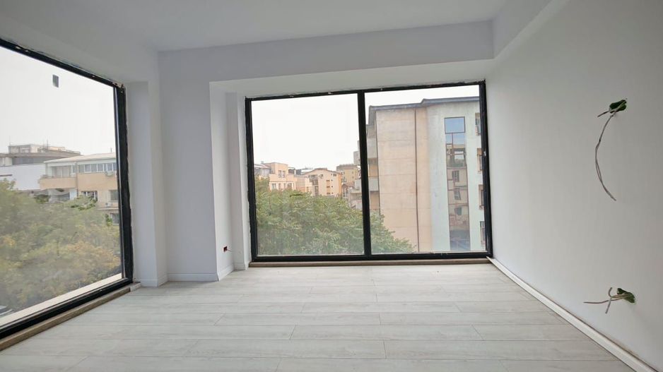 aparatment de 3 camere Piata Floreasca,bloc 2024 - Poză 2