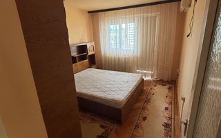 Apartament 3 camere de vanzare - Poză 2