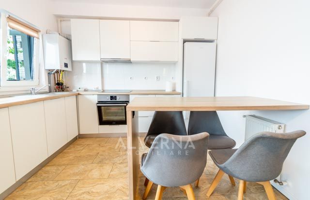 Apartament 3 camere | semidecomandat I mobilat | parcare I Borhanci - Poză 1