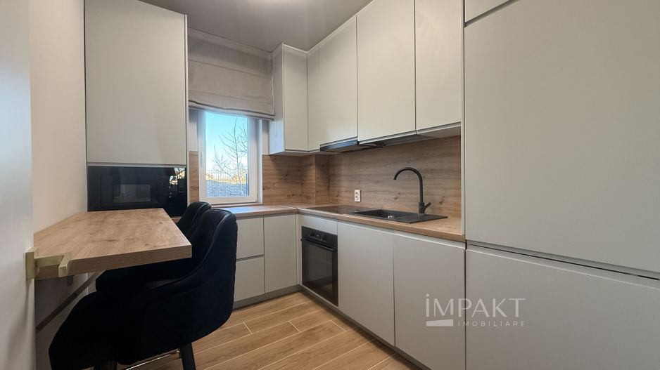Apartament ultramodern cu 2 camere, parcare si terasa in Europa - Poză 2
