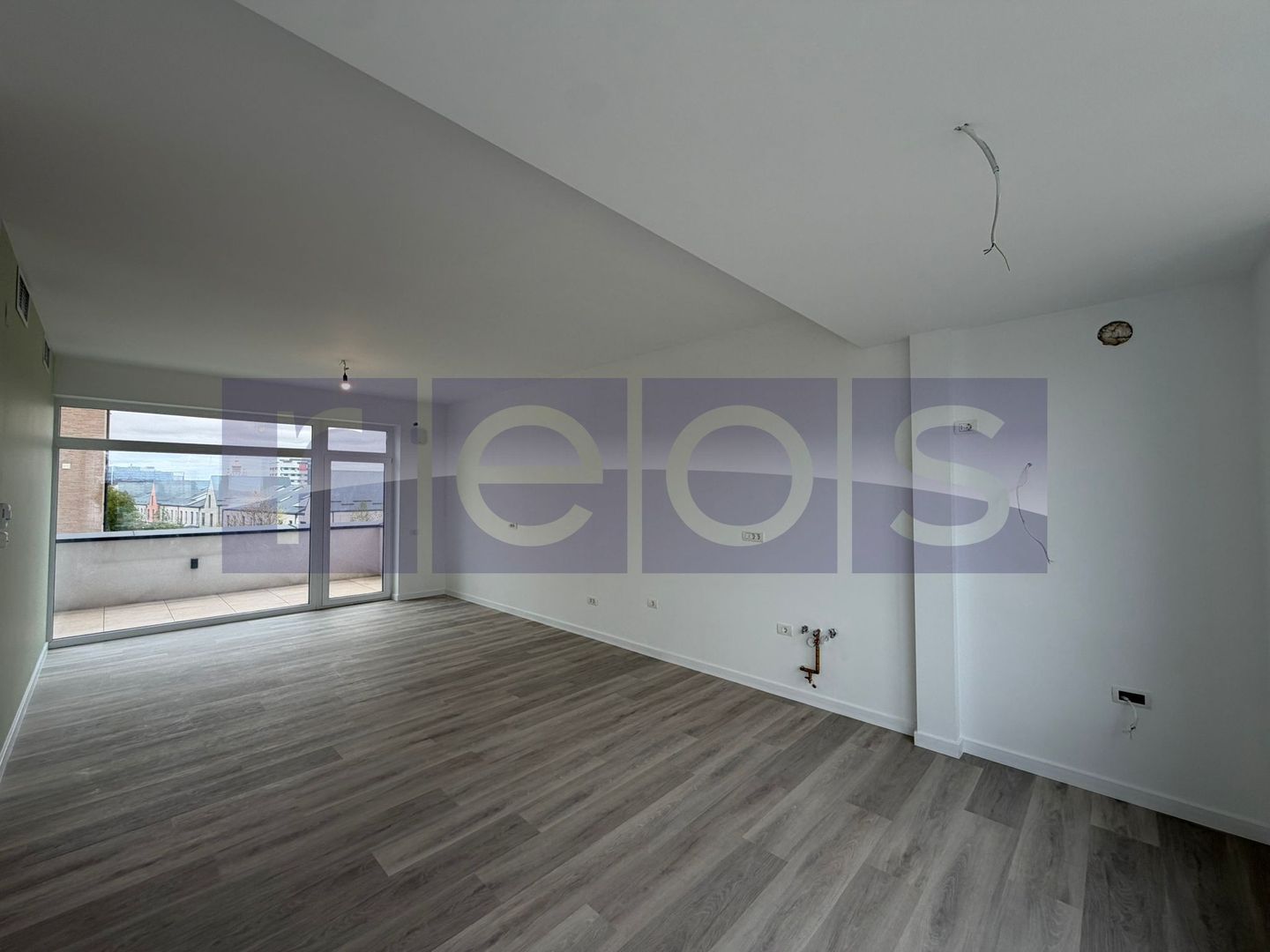 VANZARE APARTAMEN 63MP | 2 CAMERE | PIPERA | COMPLEX NOU | TERASA 11MP - Poză 2