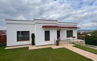 Casă de lux de închiriat | Platoul Cornești, Târgu Mureș - Poză 1