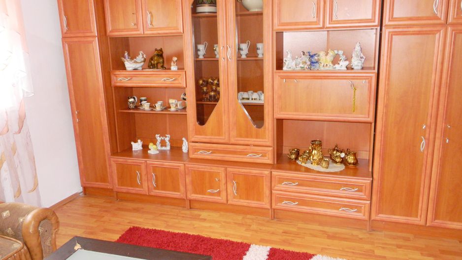 Casa mobilata in Centrul Mun. Sacele - Poză 7