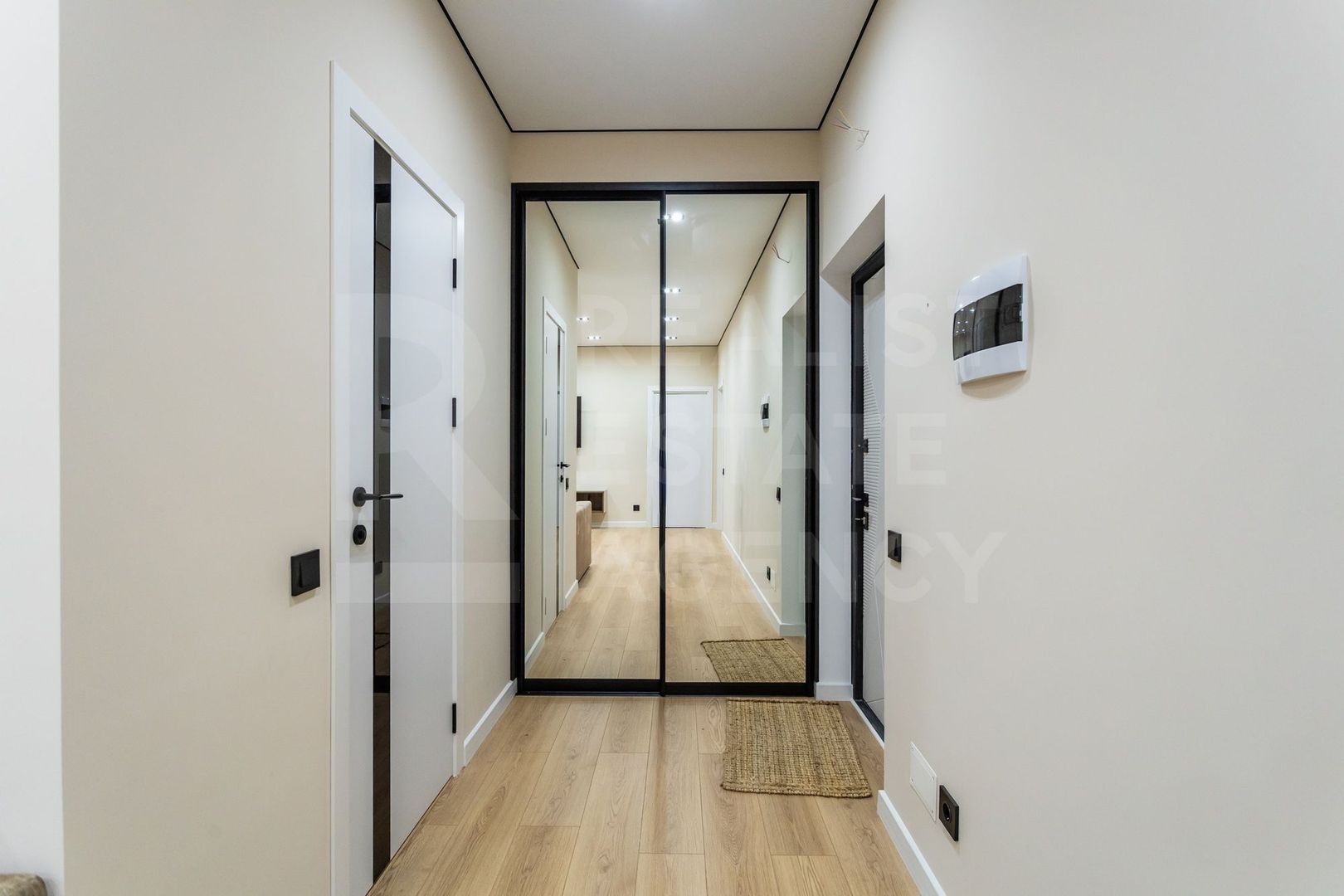 Vânzare, apartament, 2 camere, str. Nicolae Milescu Spătaru, Ciocana - Poză 14