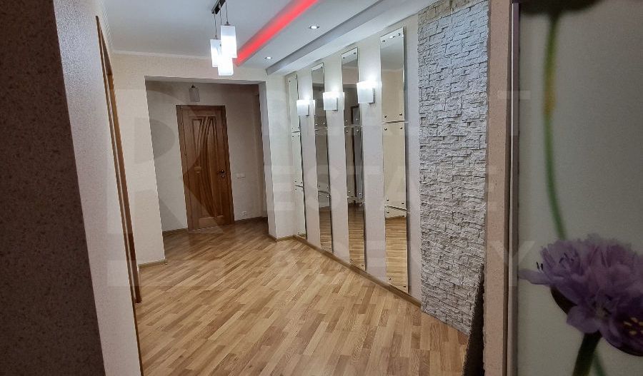 Chirie, apartament, 3 camere, str. Burebista, sectorul Botanica - Poză 18