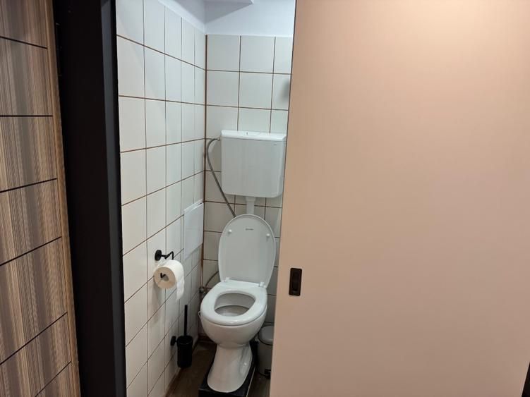 Soarelui-Cerna | 1 Camera | Recent renovata | Etaj 2 | Mobilat si Utilat - Poză 5