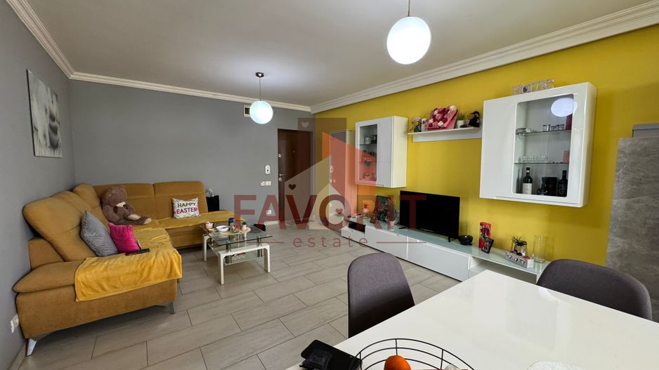 Mobilat si utilat. Zona Decathlon . Loc de parcare - Poză 8