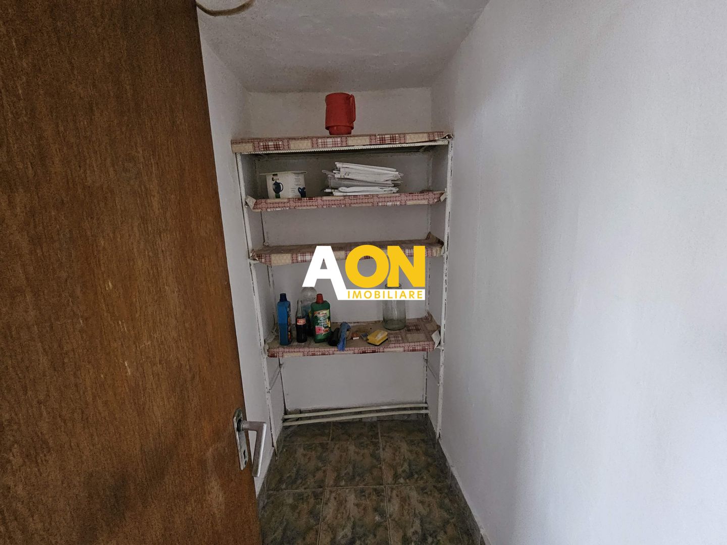 Apartament 3 camere, 78 mp utili, etaj 4 + pod + boxa 7 mp, Cetate - Poză 5