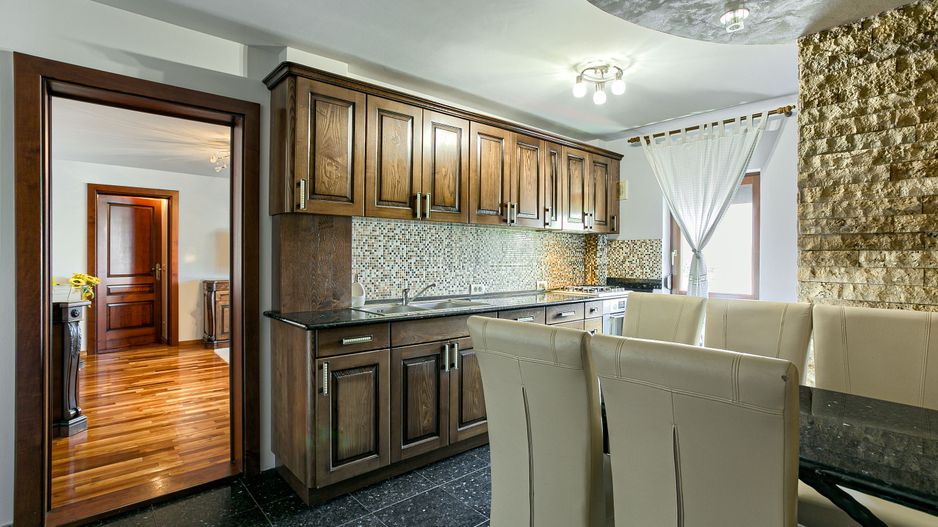 Apartament clasic cu 2 camere in Micalaca - Poză 2