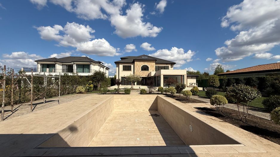 Vila Deosebita la Marginea Padurii Tunari | 548mp Utili |Teren 1.568mp - Poză 15