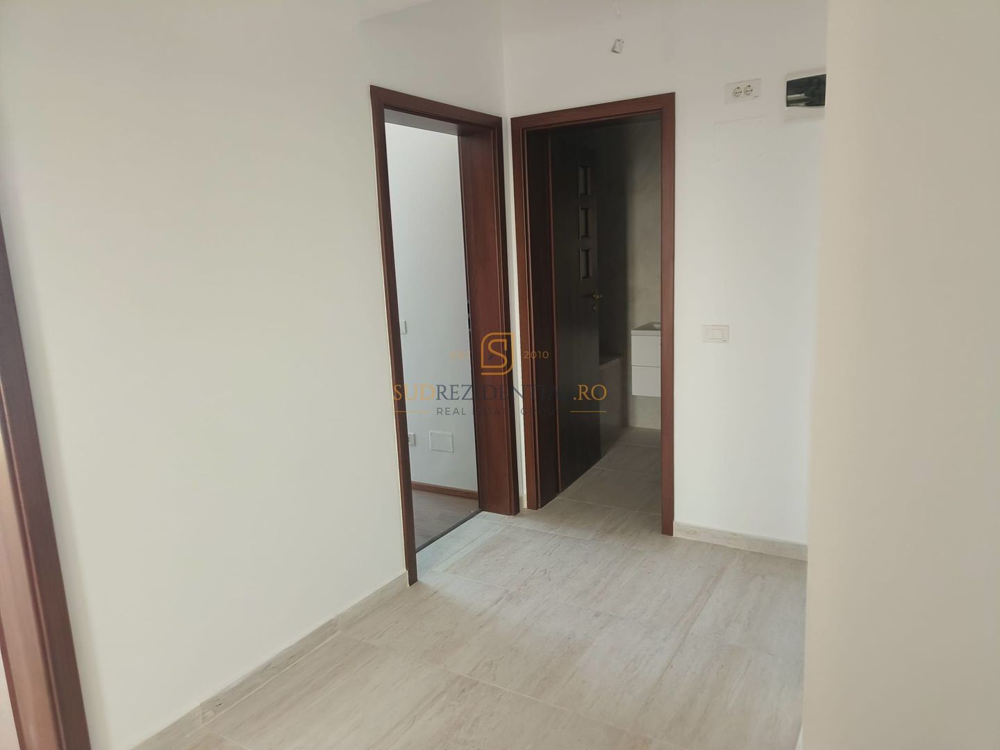 Apartament 2 camere, finalizat 2024, 62.5 mp, Grand Arena, Sector 4 - Poză 10