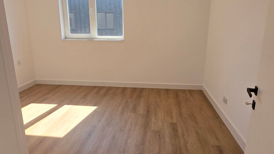 Apartament cu 2 camere în București, Pipera, România - Poză 6