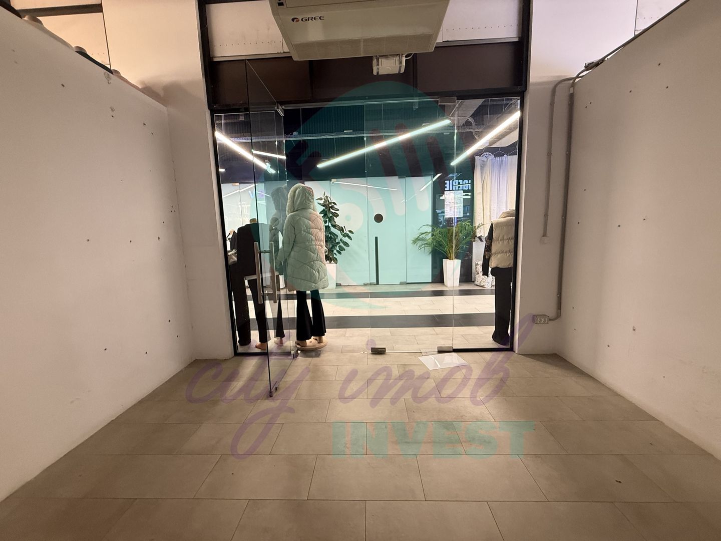 SPATIU COMERCIAL - ideal alimentatie publica - Poză 3