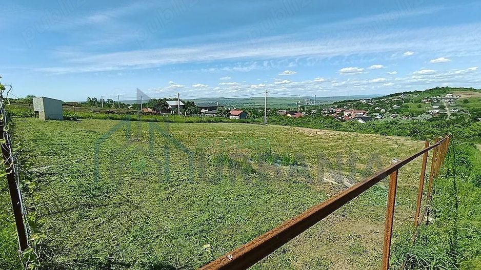 Teren intravilan în Tomești, 1282 mp, utilități la stradă - Poză 2
