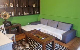 Apartament 2 camere, curte interioara cu loc de parcare - Poză 1