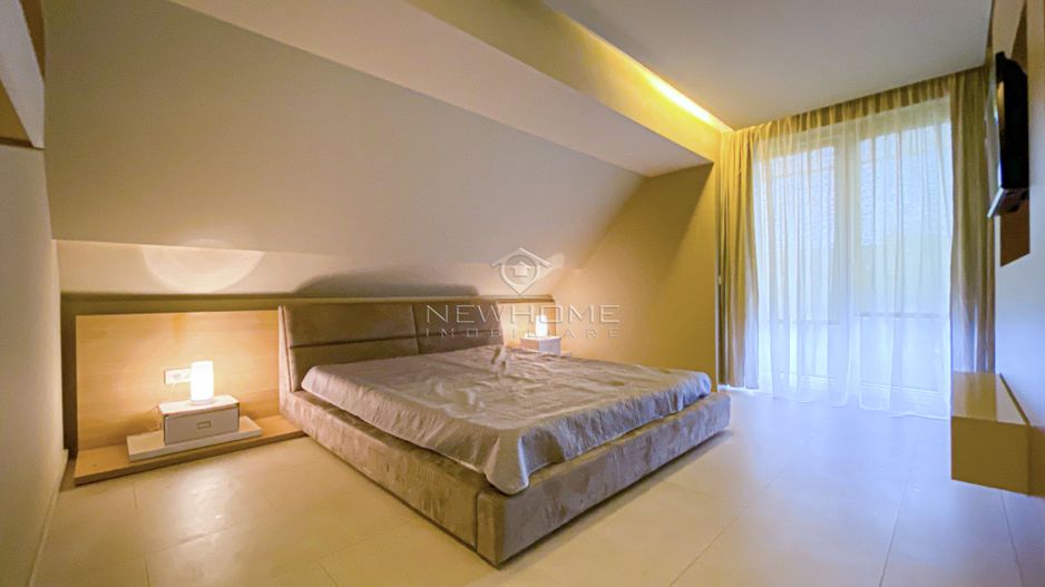 Apartament LUX 4 camere Parcare, zona Campului - Poză 2