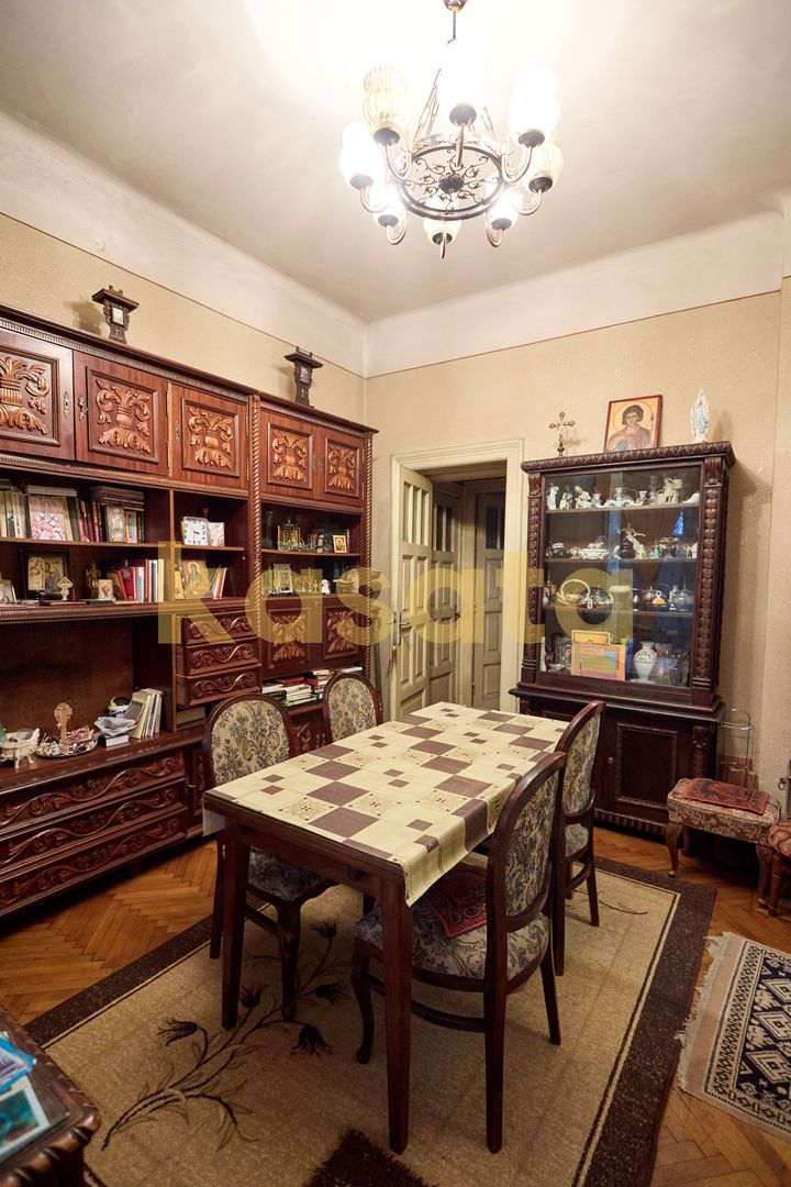 CASĂ CLASICĂ DE VANZARE CU POTENȚIAL PREMIUM ÎN ZONA 1 MAI - Poză 15