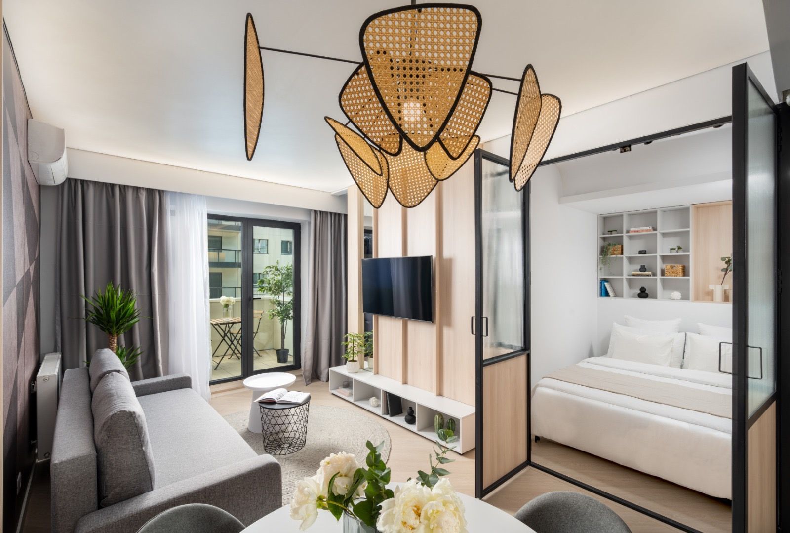 Studio Complet Mobilat & Utilat – Cortina North | Investitie ideala - Poză 1