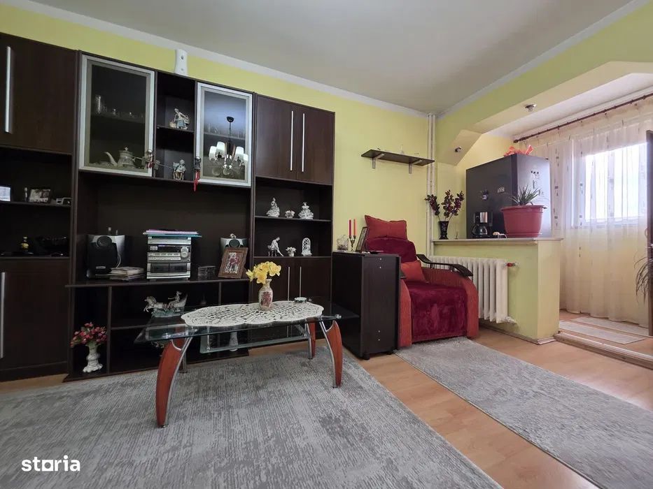 Apartament cu o cameră de vânzare în Craiova - Poză 2