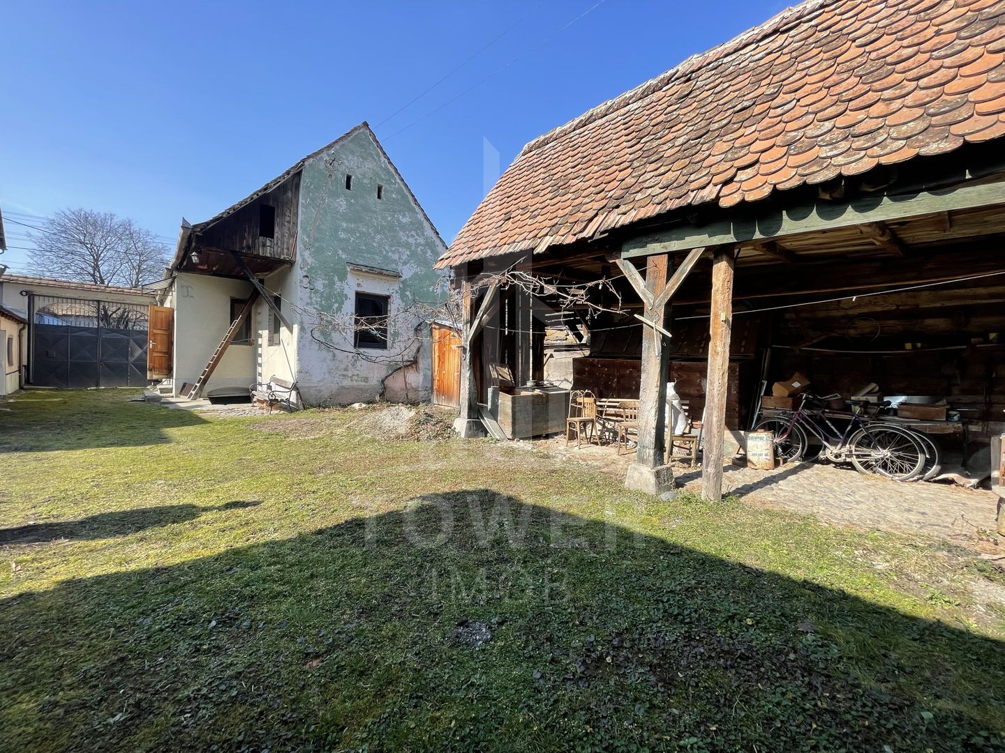 Casă individuală | 2 corpuri | Șură și anexe | teren 1460 mp – Porumbacu De Jos - Poză 20