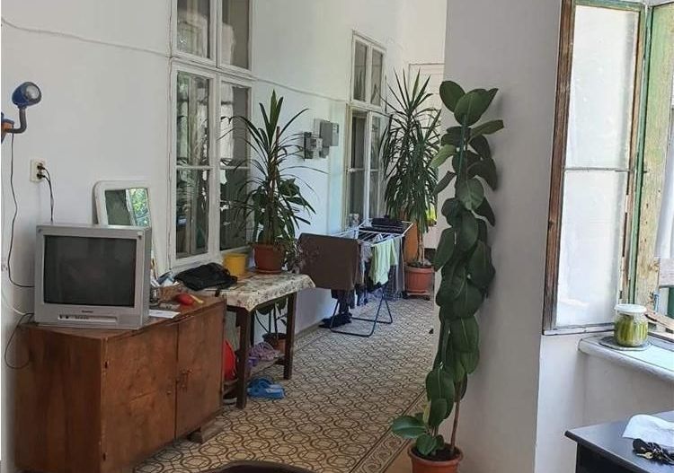 Apartament 4 camere Piata Romanilor - cladire istorica - Poză 1