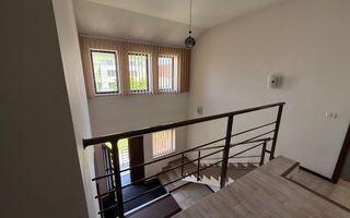 Casa individuala—perfecta pentru familie sau business - Poză 8