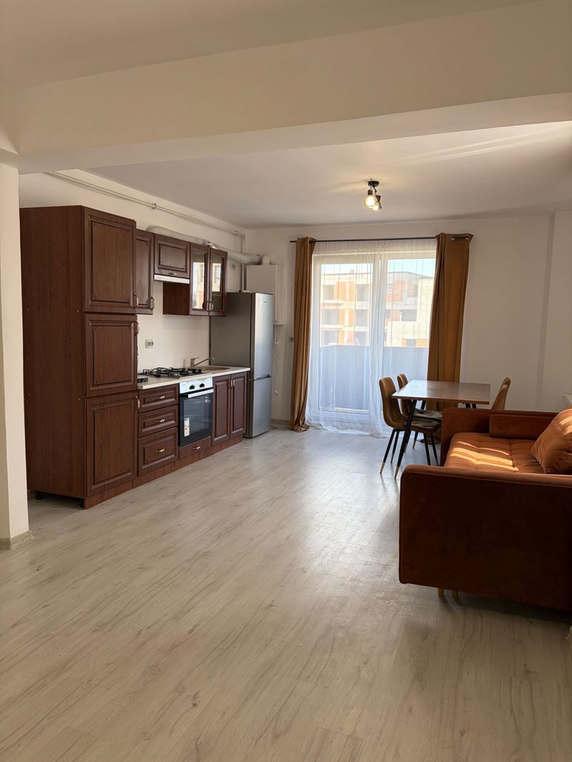 Apartament la cheie | 2 camere | parcare | Lombului - Poză 1