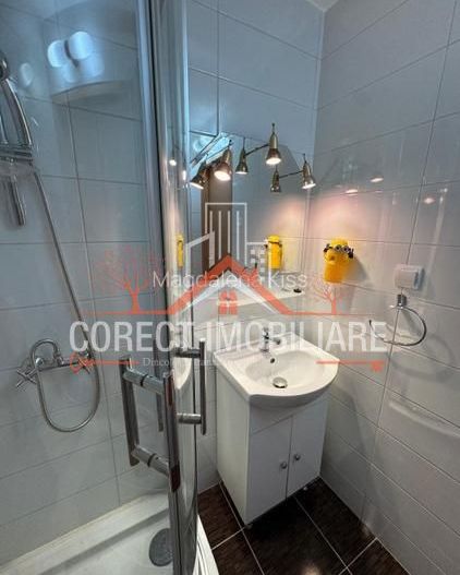 💥 Apartament de inchiriat 4 camere str Stefan cel Mare - Poză 10