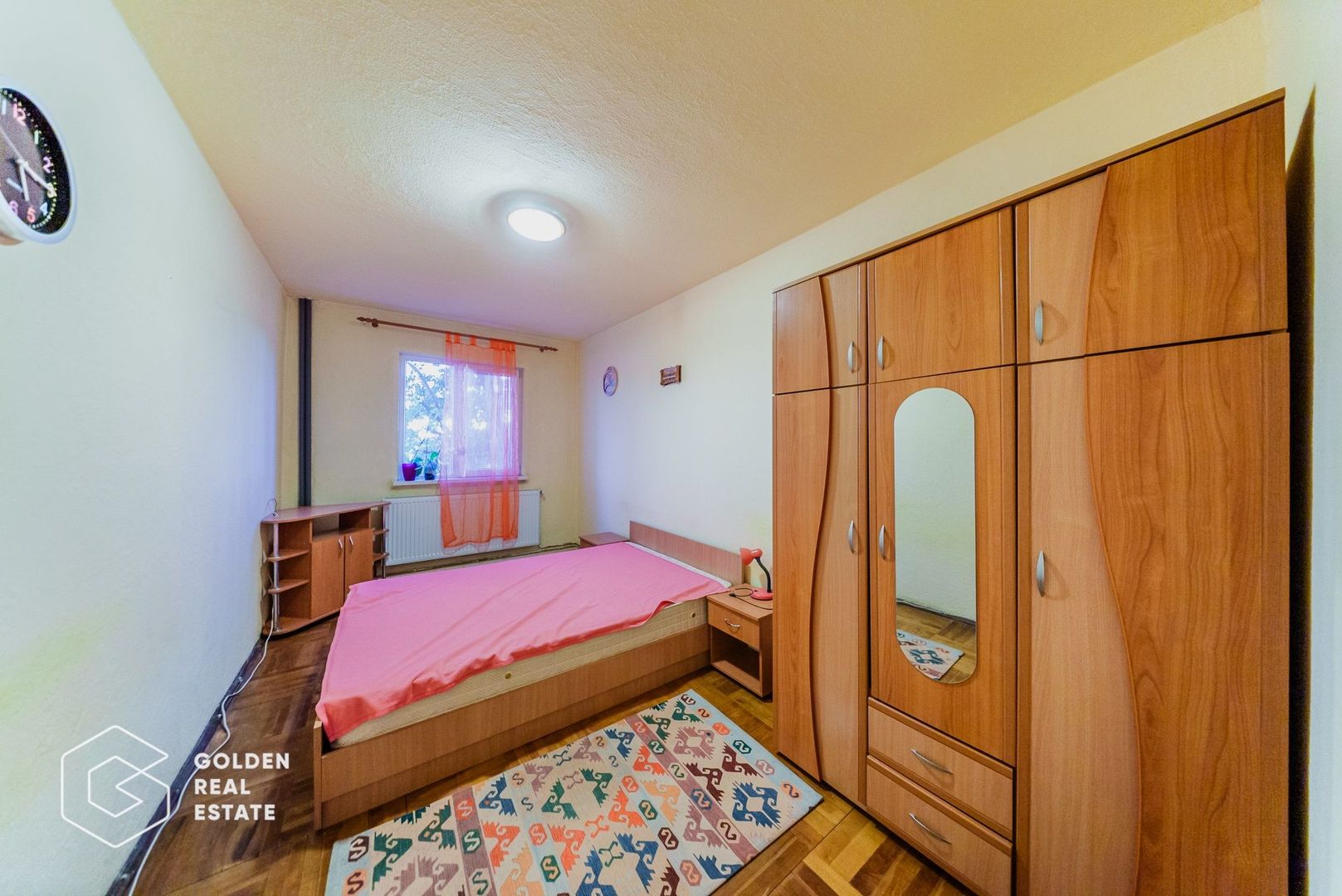 Apartament  4 camere, etaj 1, zona Vlaicu, centrală proprie, loc de parcare - Poză 6