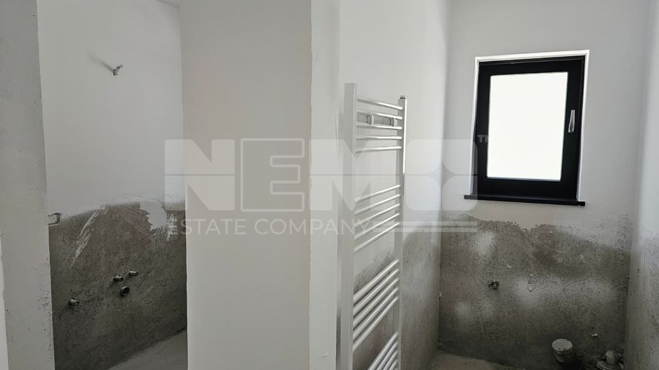 Apartament cu 3 Camere  78 mpI Suceava/Complex La Stejari I 106.000E - Poză 17