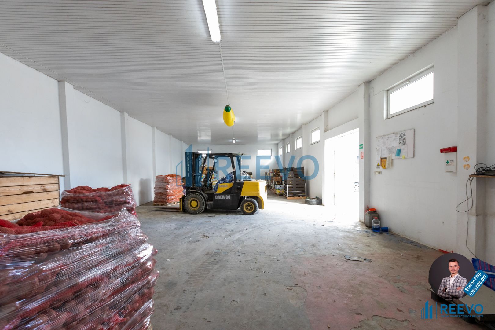 Hale, clădire de birouri și 1.342 mp teren zona Tic-Tac, Bacău - Poză 4