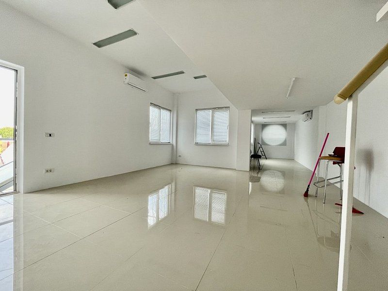 Birouri in Dumbravita - Poză 4