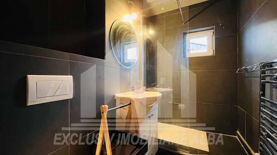 Apartament cu 3 camere, etaj intermediar, Cetate-Mercur - Poză 6