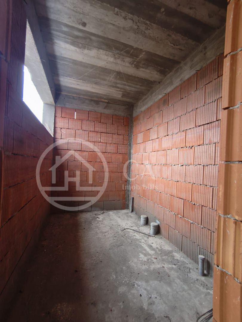 Casa de vanzare P+E cu 5 camere in Oncea, Oradea - Poză 9