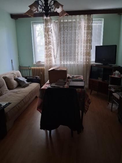 Vanzare apartament 3 camere, etaj 1/4, Titan-Fetesti - Poză 3