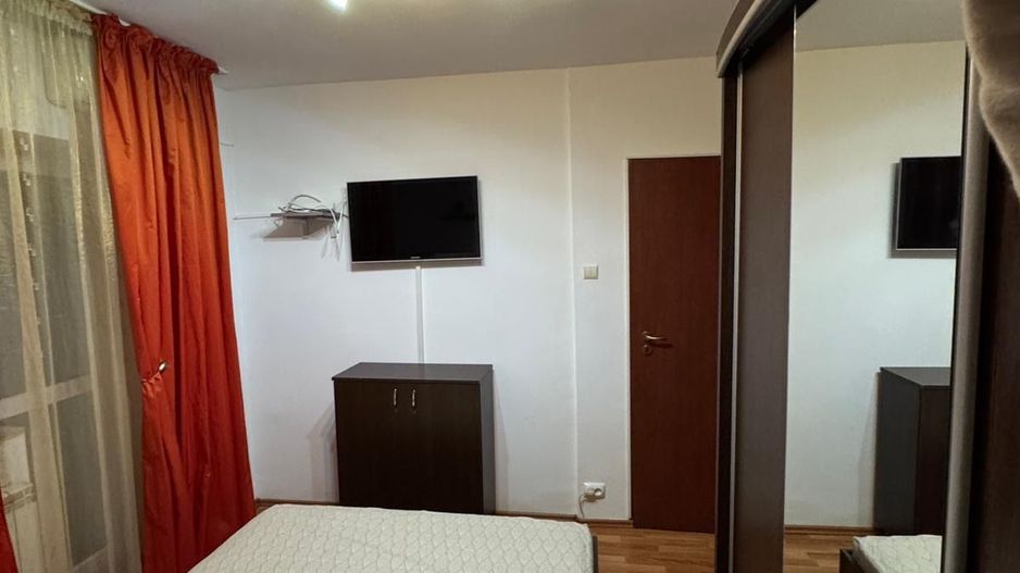 Apartament incapator cu trei camere, zona Iancuui - Poză 6