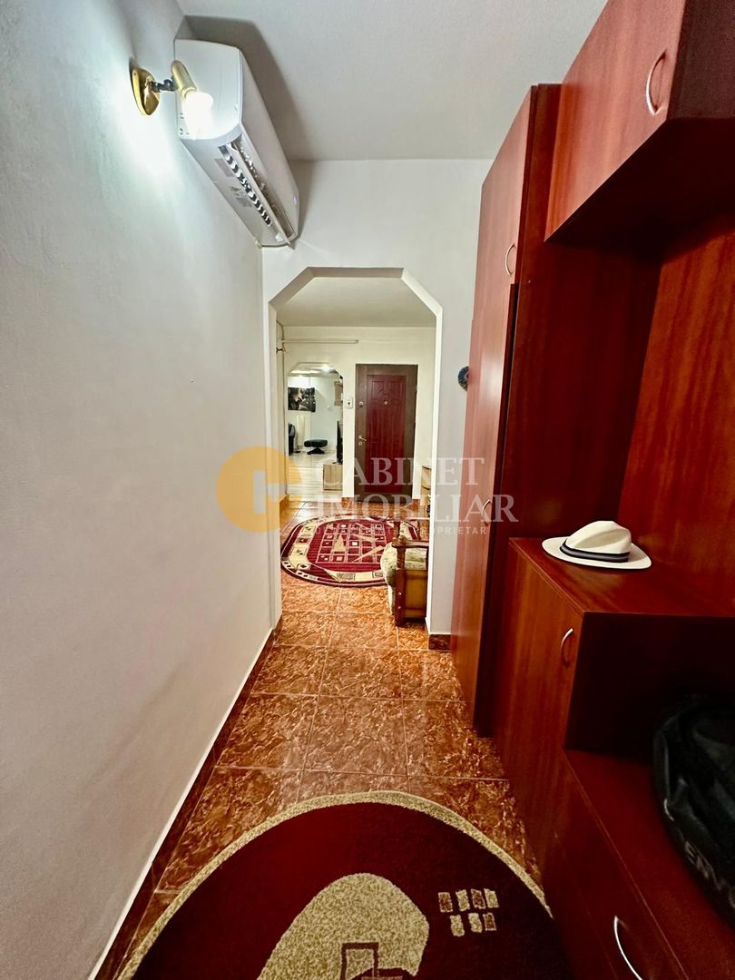 Nicolina- 3 Camere Decomandat - Etaj 3 -Bloc 1986 - Poză 7