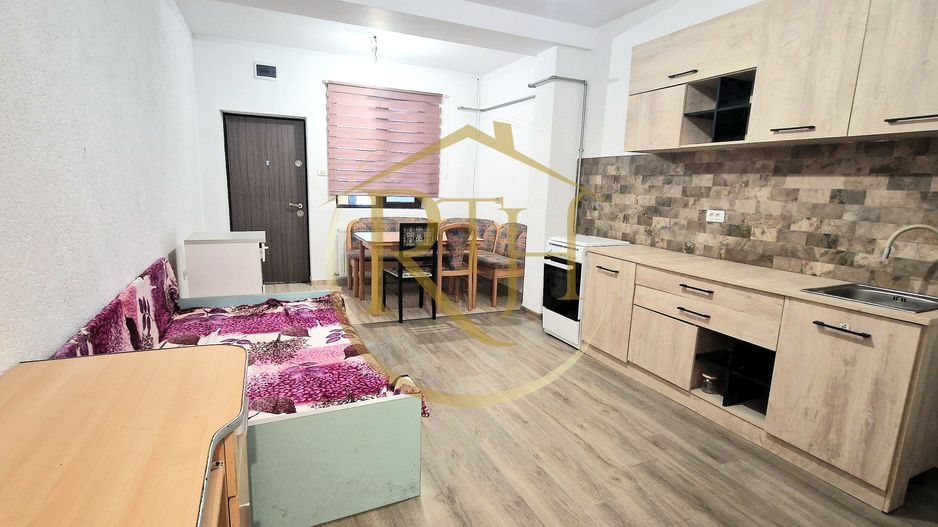 De inchiriat apartment cu 2 camere, bloc nou zona Shopping City,300 euro\luna. - Poză 3