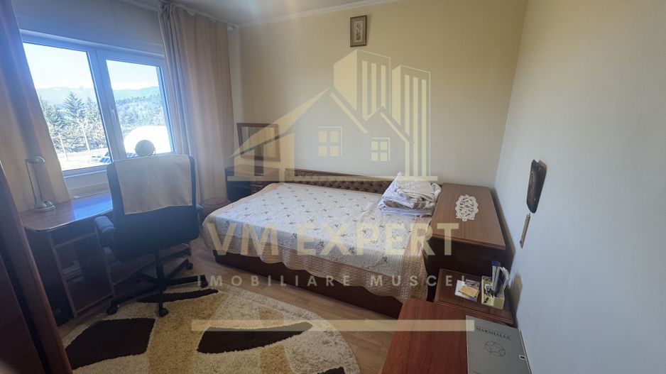 APARTAMENT 3 CAMERE ETAJ 4 GRUI CAMPULUNG - Poză 4